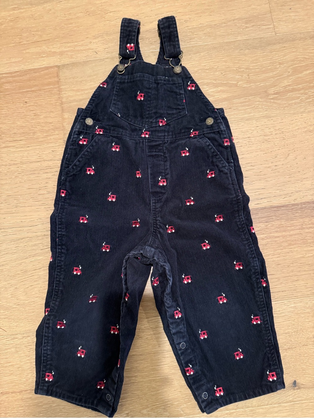Vintage OshKosh B’gosh Black Corduroy Train Embroidered Overalls –[24m] –Vestbak